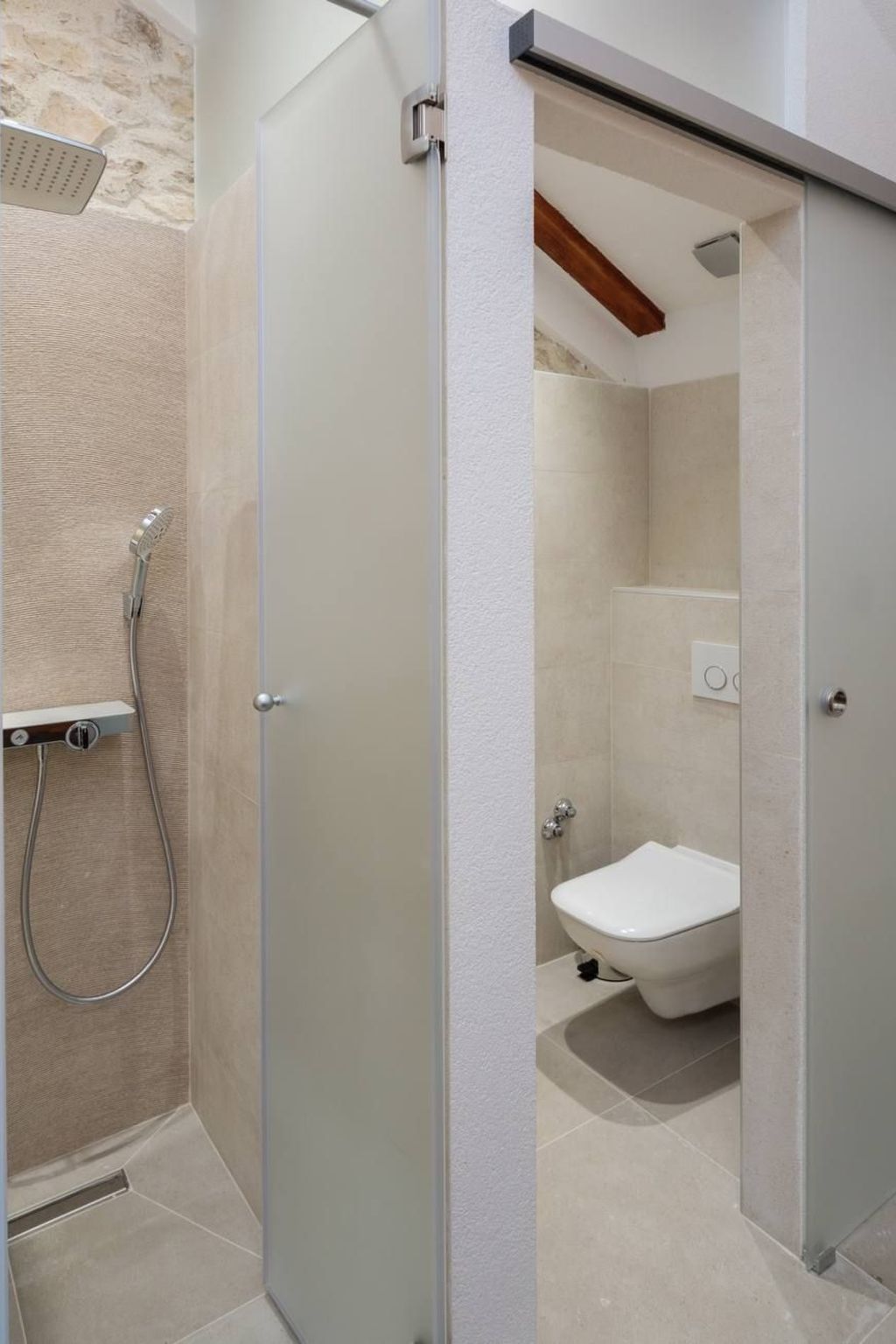 Villa Josipovi Dvori-Binnen