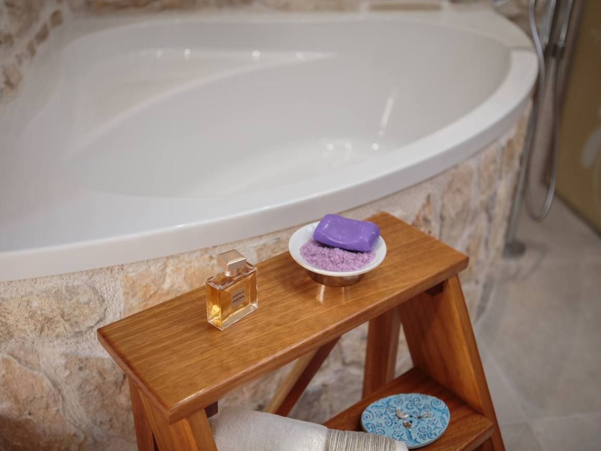 Villa Josipovi Dvori-Binnen