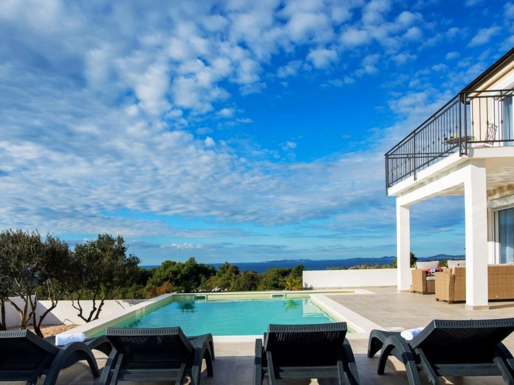 In Primošten mit privatem Pool-Binnen