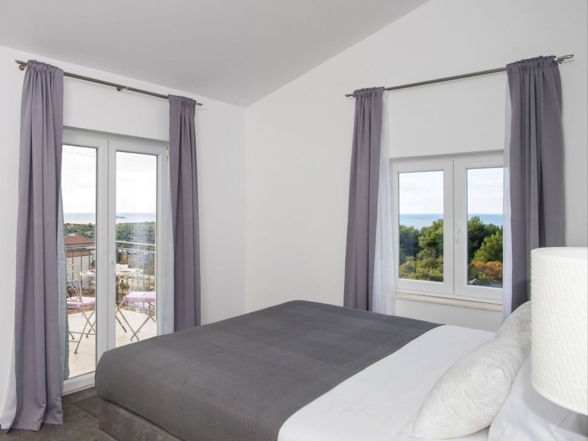 In Primošten mit privatem Pool-Binnen