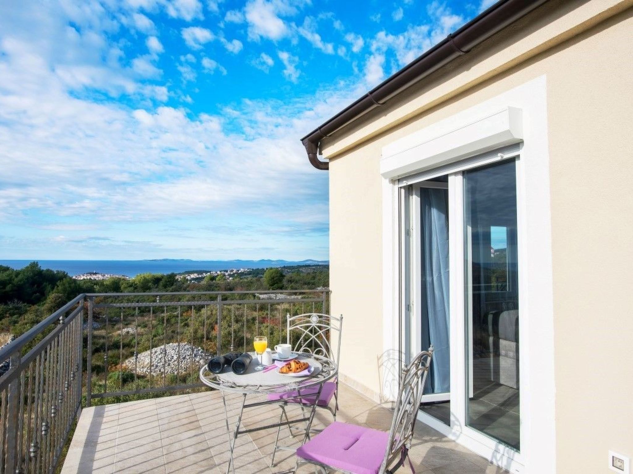 In Primošten mit privatem Pool-Binnen