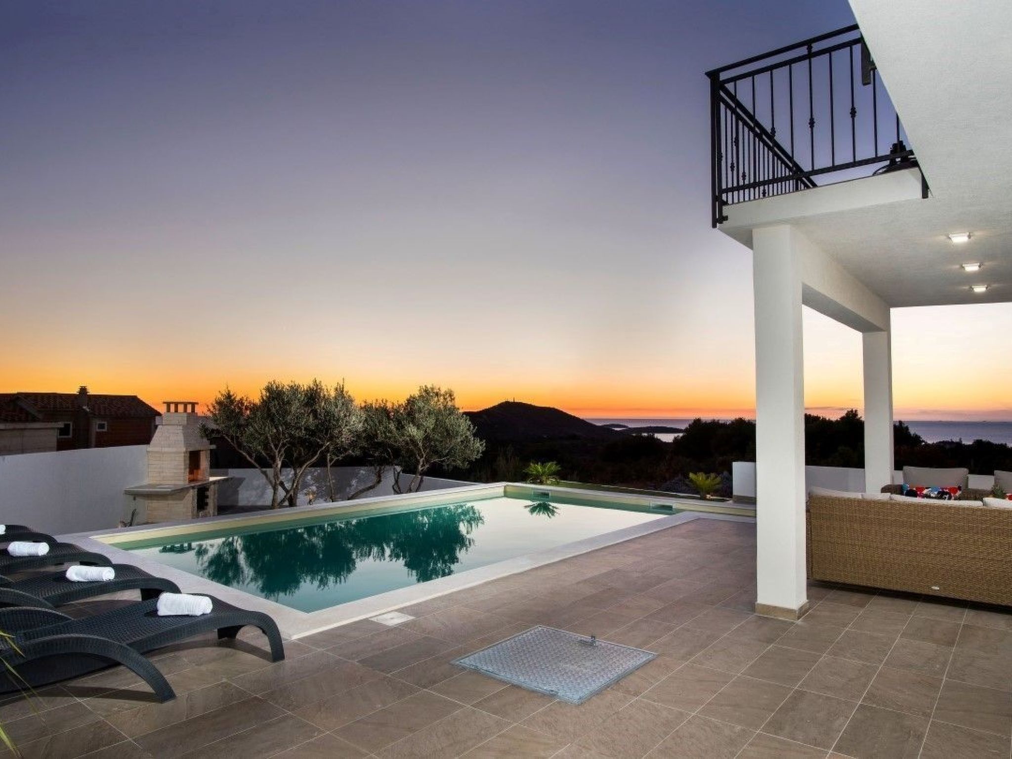 In Primošten mit privatem Pool-Binnen