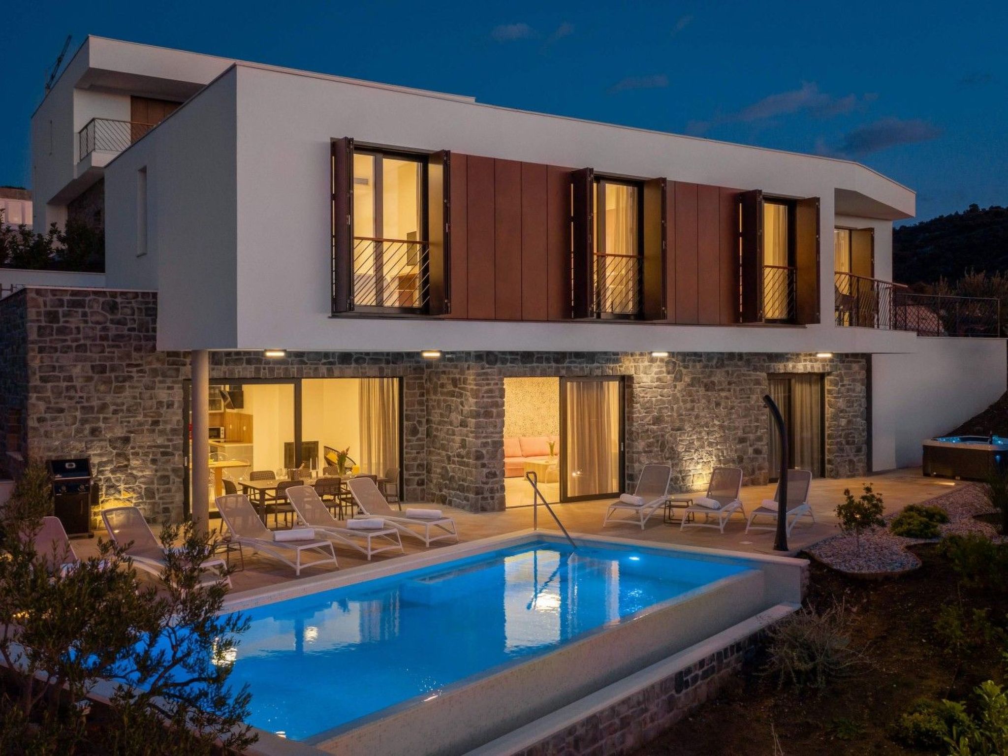 Villa Aurora für 10 Personen in Priosten-Drinnen