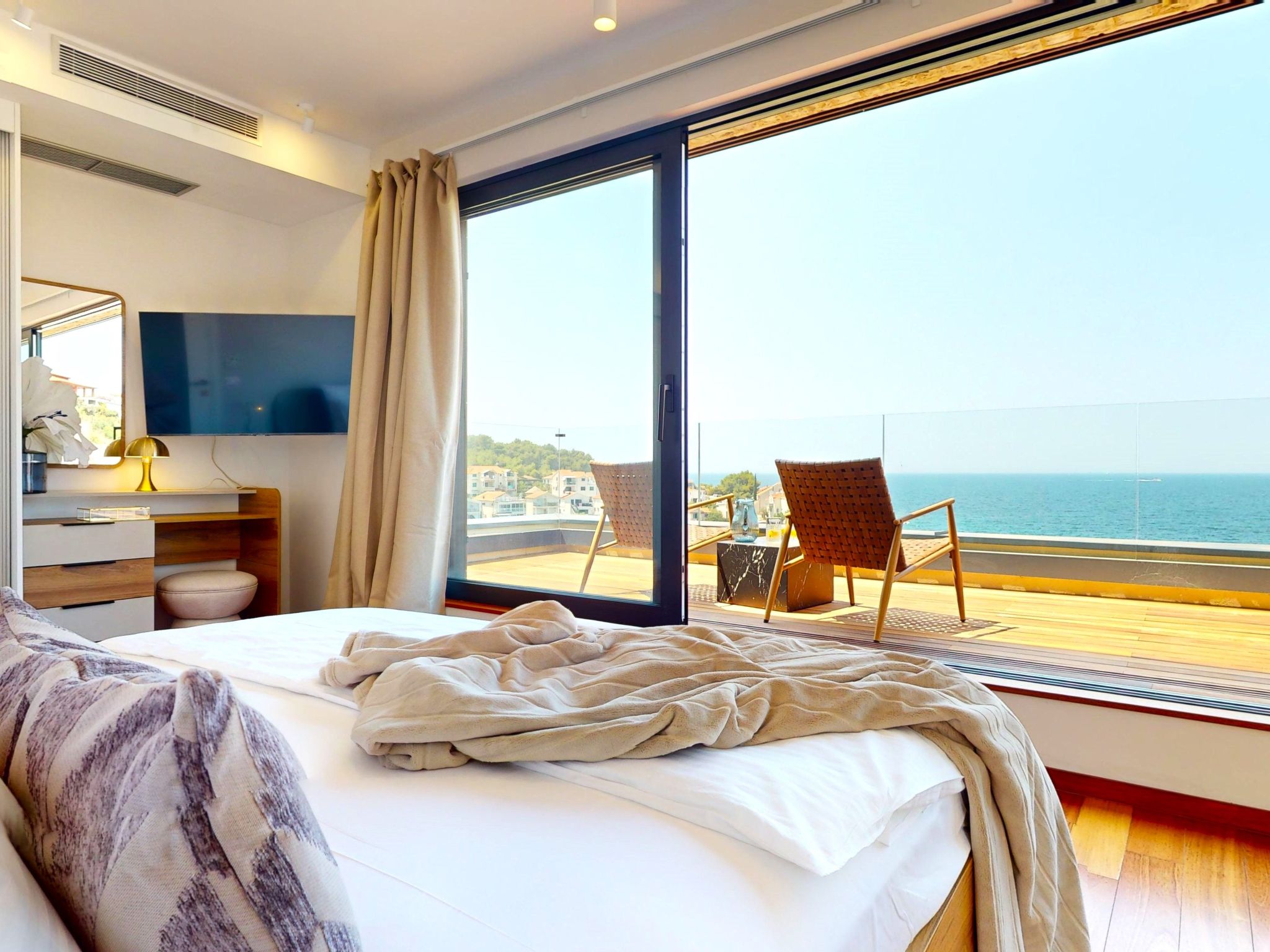 Villa Artemisia-Image-tags.info