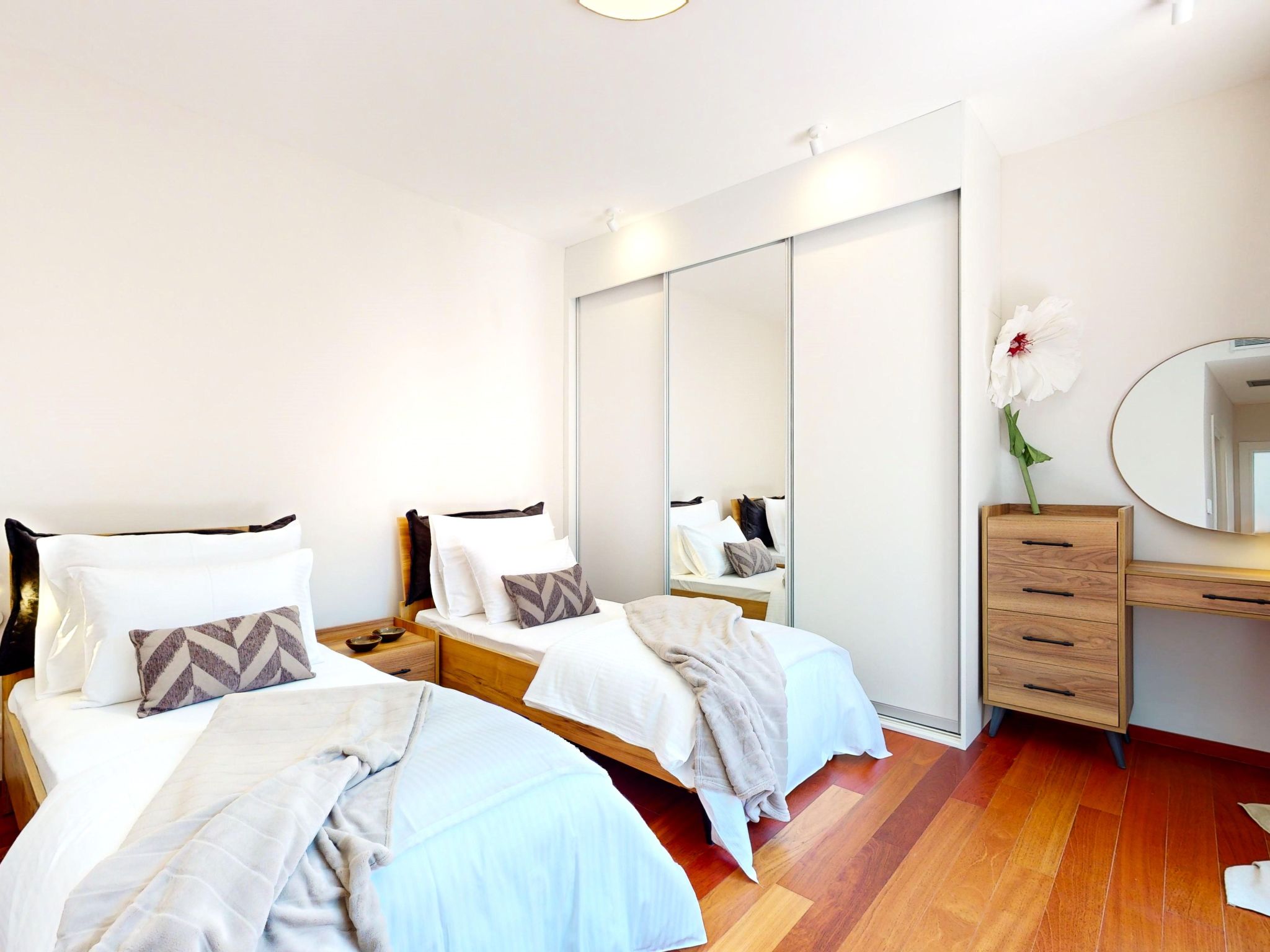 Villa Oleander-Image-tags.info