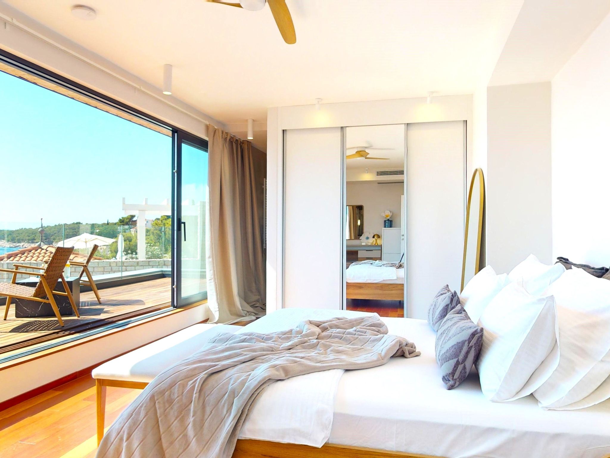 Villa Oleander-Image-tags.info