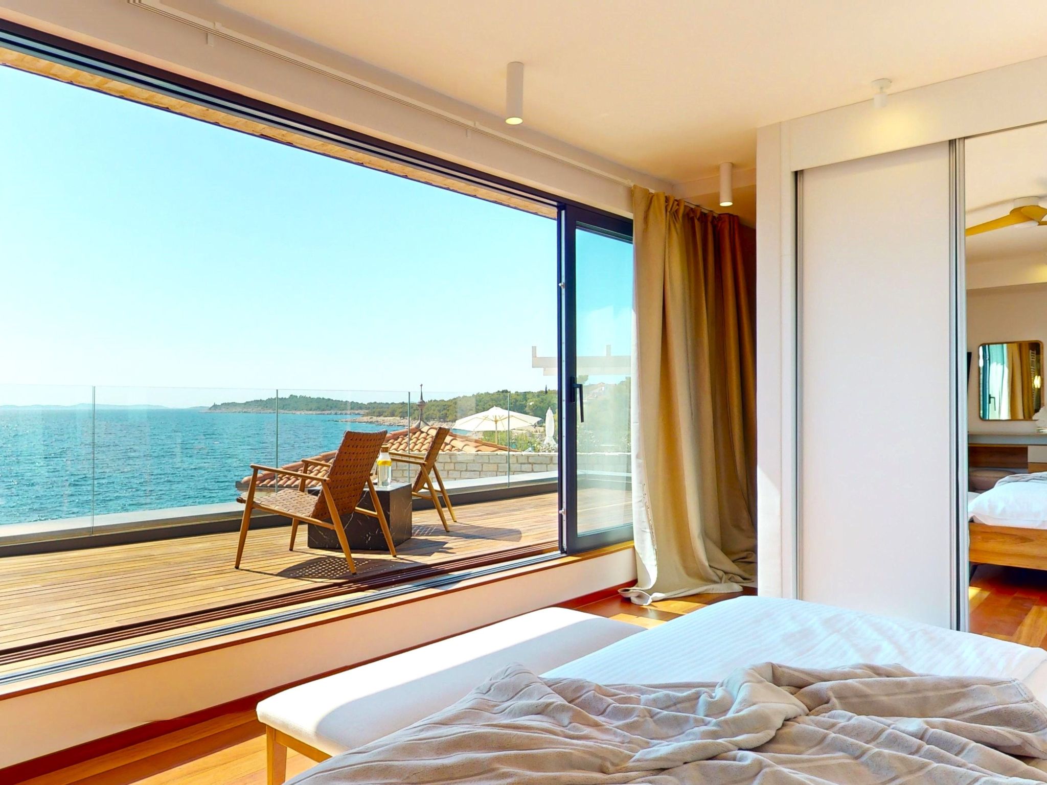 Villa Oleander-Image-tags.info