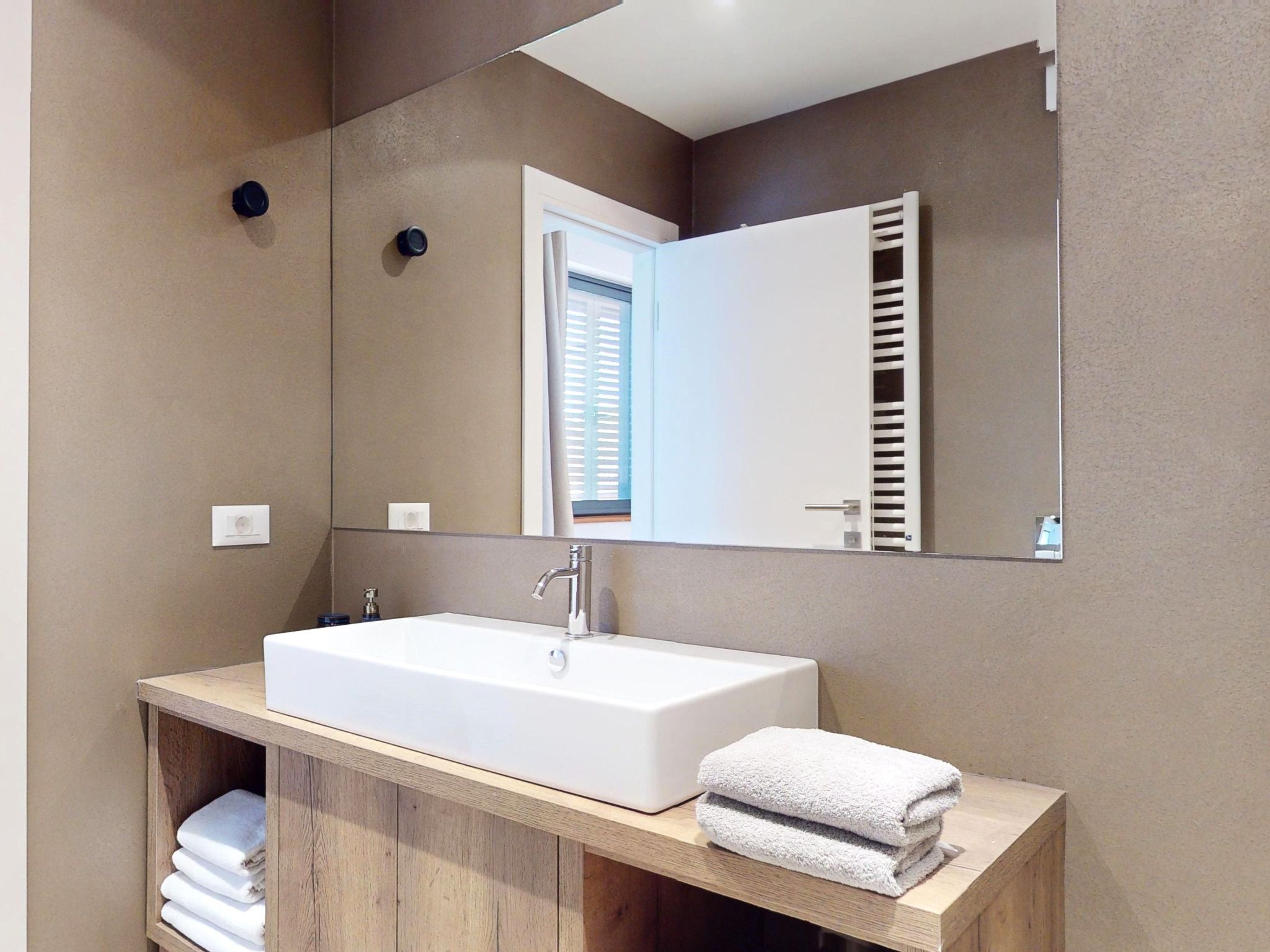 Villa Oleander-Image-tags.info