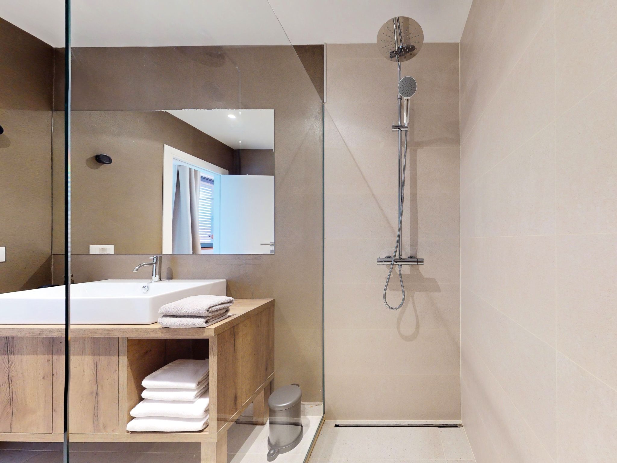 Villa Oleander-Image-tags.info