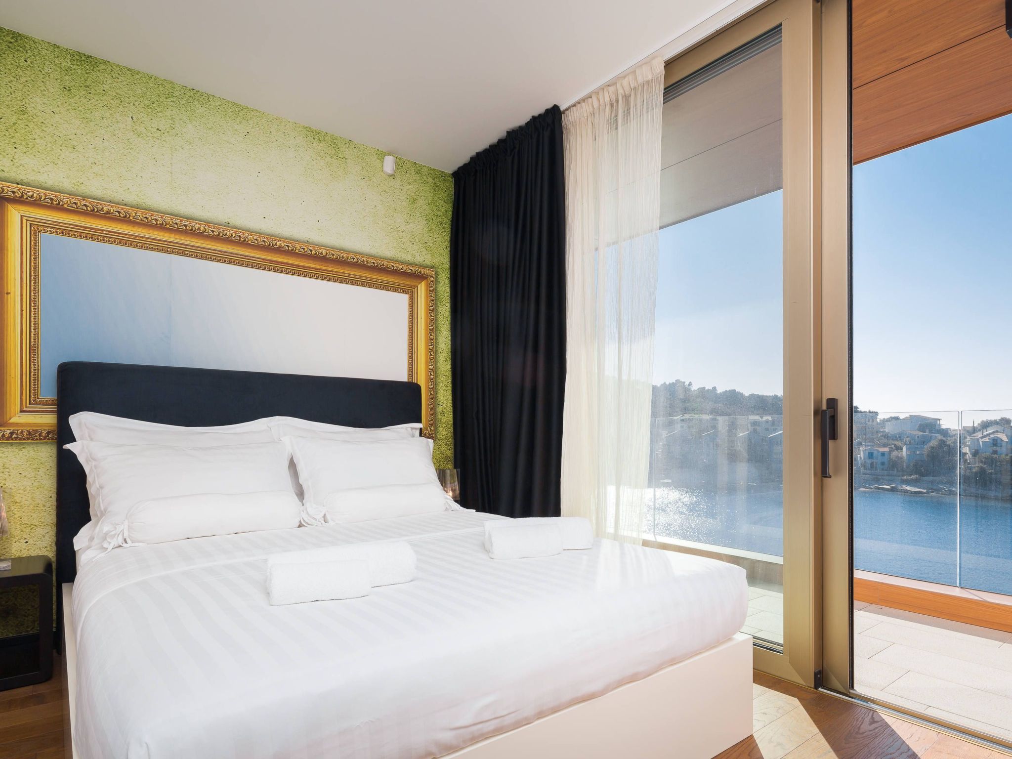 Villa Stylish-Image-tags.info