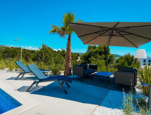 Primosten Hills West: Luxe villa aan zee met privézwembad voor 9 personen - thumbnail 4
