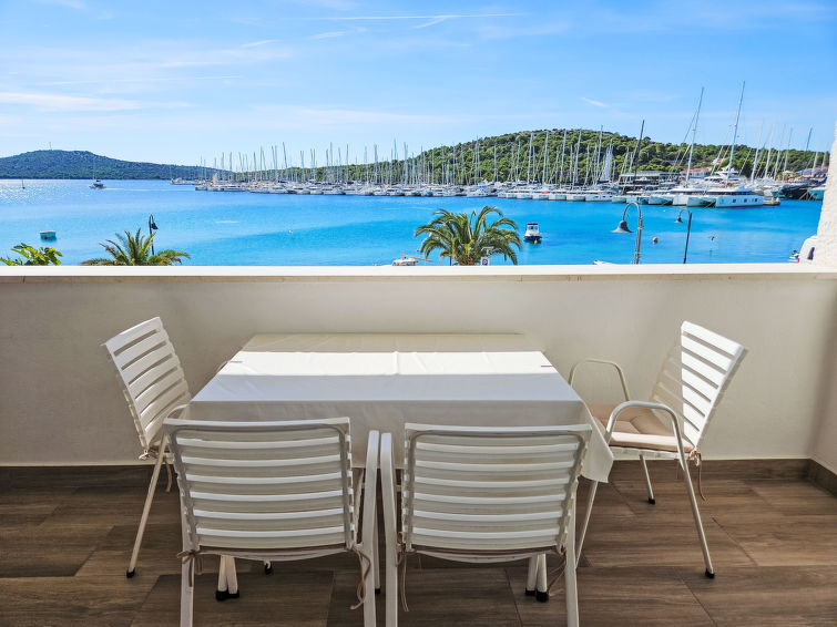 Vakantiehuis met 1 slaapkamer(s) in Rogoznica (Kroatië) voor 3 personen