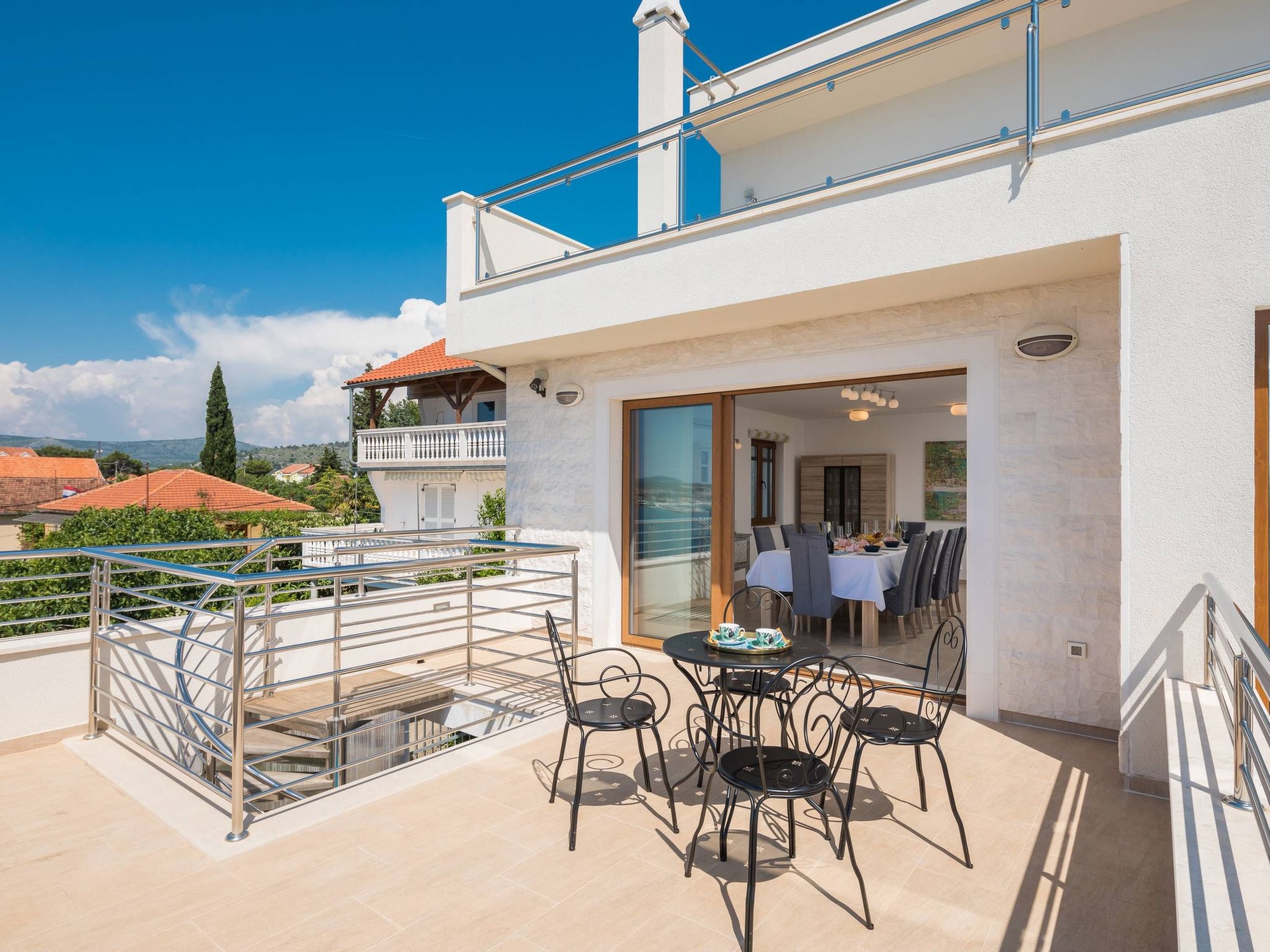 Luxusvilla Jasmin mit Privatpool-Drinnen