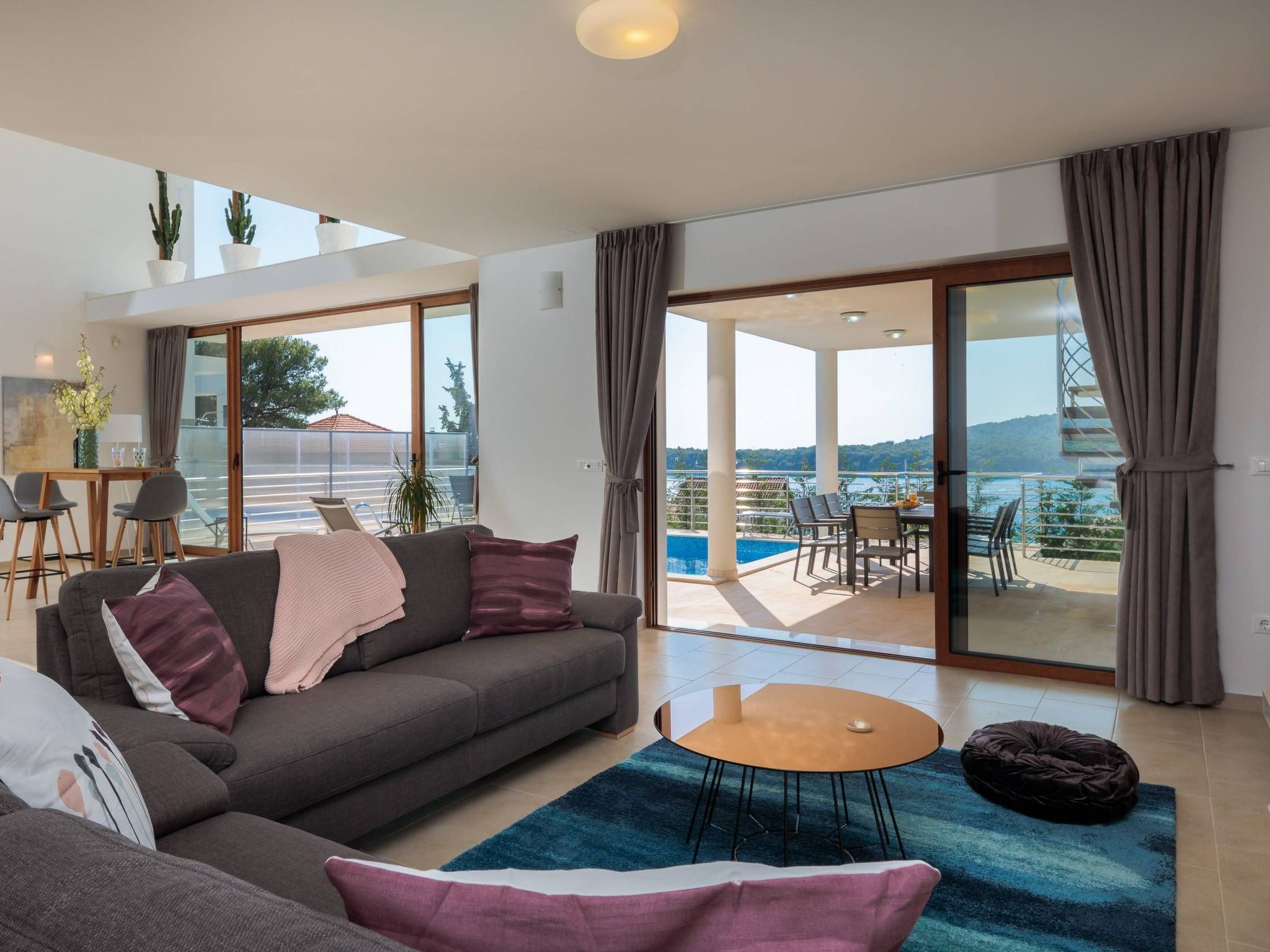 Luxusvilla Jasmin mit Privatpool-Drinnen