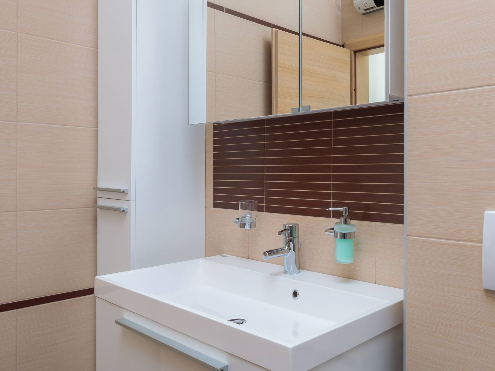 Luxusvilla Jasmin mit Privatpool-Drinnen