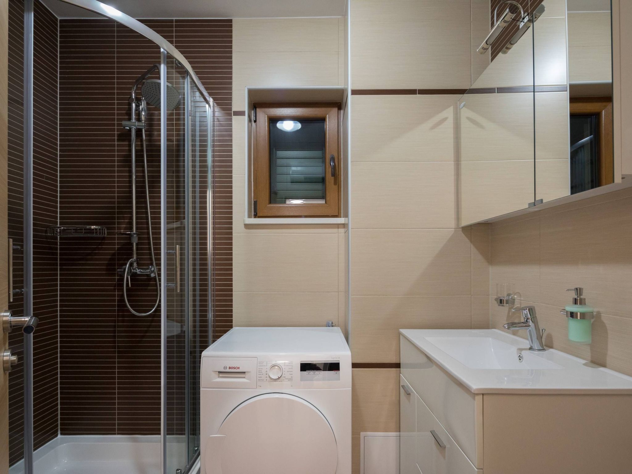 Luxusvilla Jasmin mit Privatpool-Drinnen