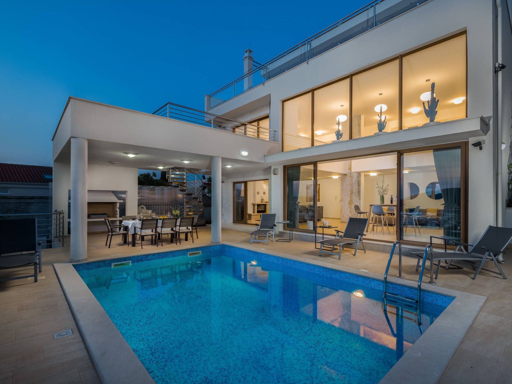 Luxusvilla Jasmin mit Privatpool-Drinnen