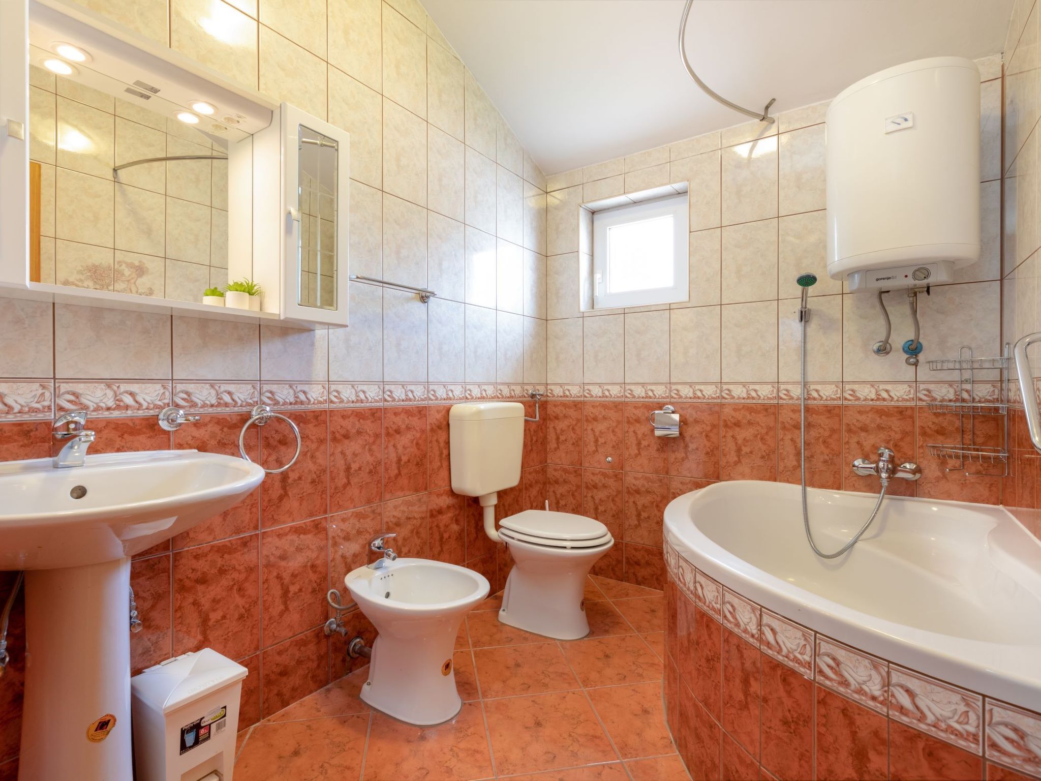 Appartement "Maya" mit Blick auf das Wasser - Dedans