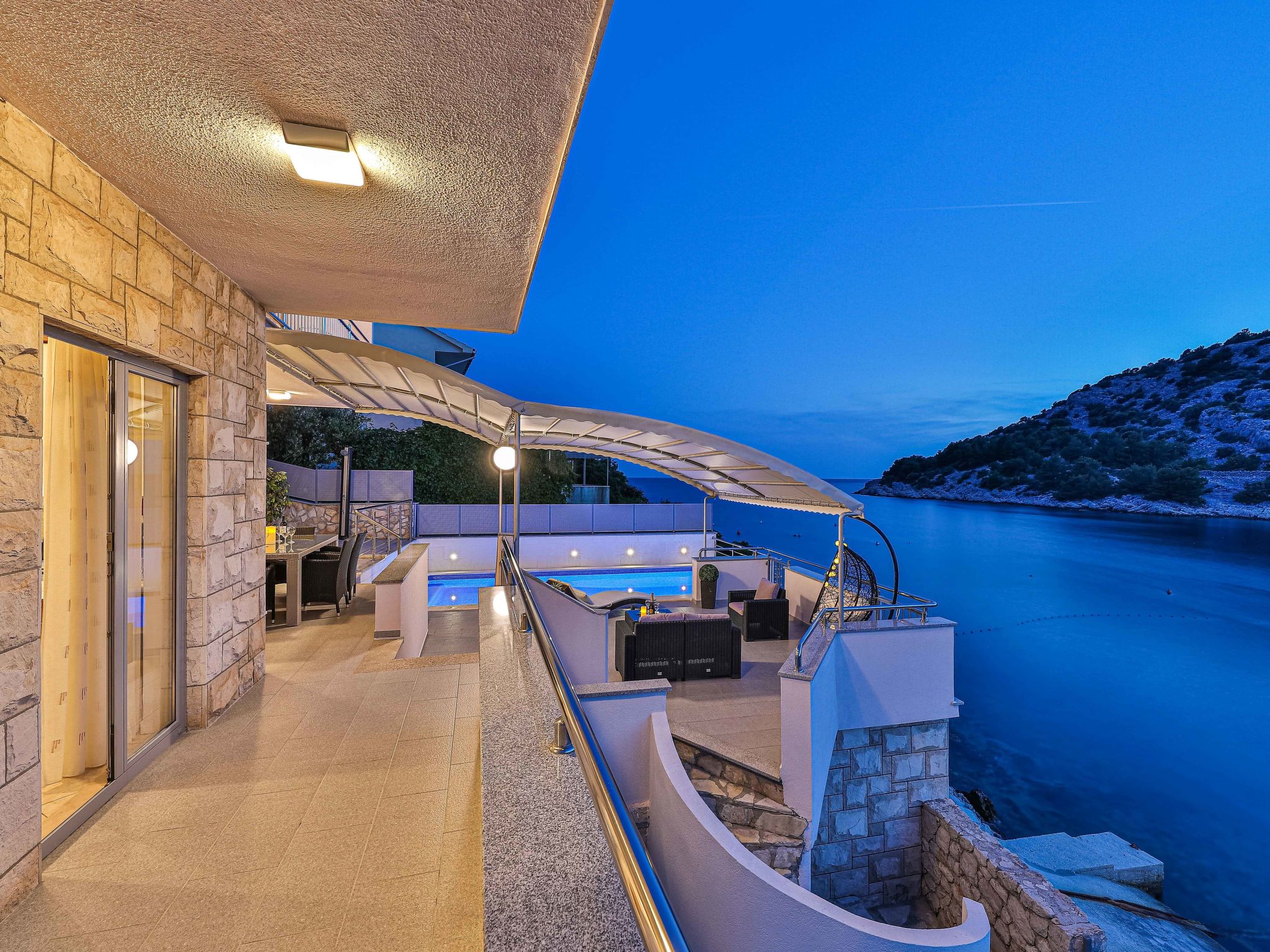 Villa Antonija: Stijlvolle villa direct aan zee met verwarmd zwembad in Ražanj - foto 26