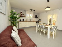 Appartement Diana aan zee met privézwembad in Ražanj, Kroatië - thumbnail 4