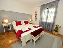 Appartement Diana aan zee met privézwembad in Ražanj, Kroatië - thumbnail 5