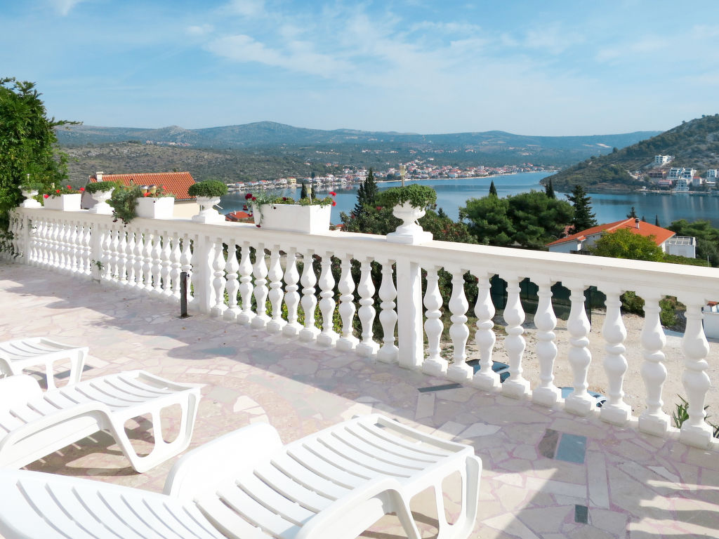 Ferienwohnung Suzi Ferienwohnung  Sibenik Riviera