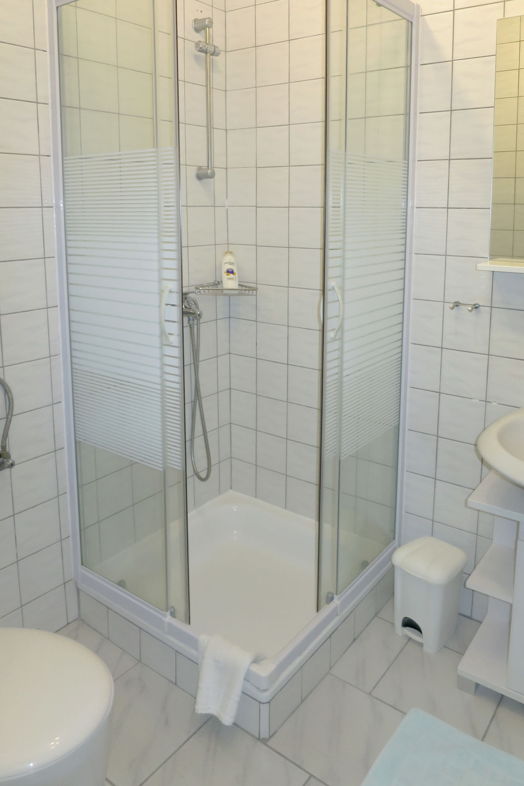 Suzi: Ruim vakantiehuis voor 8 personen aan de Dalmatische kust in Ražanj - foto 14