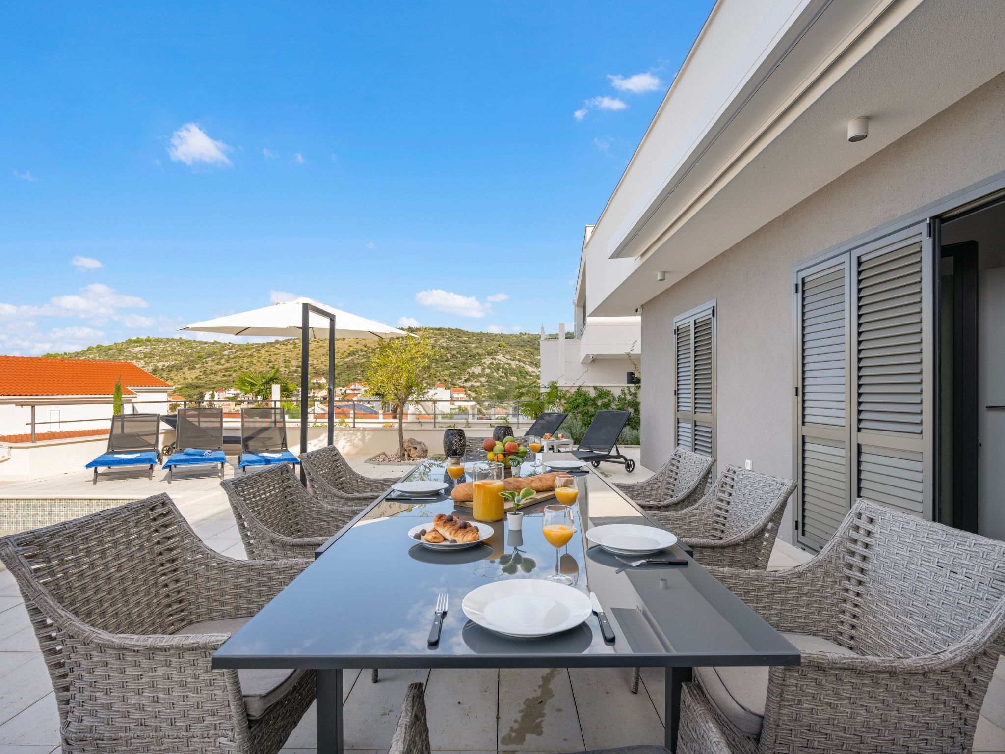 Villa Tyra-Image-tags.info