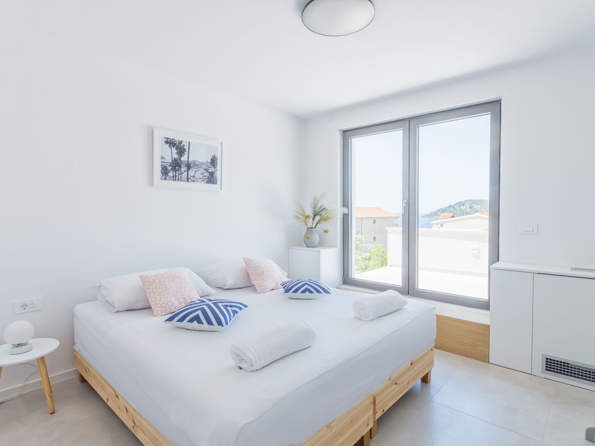 Villa Tyra-Image-tags.info