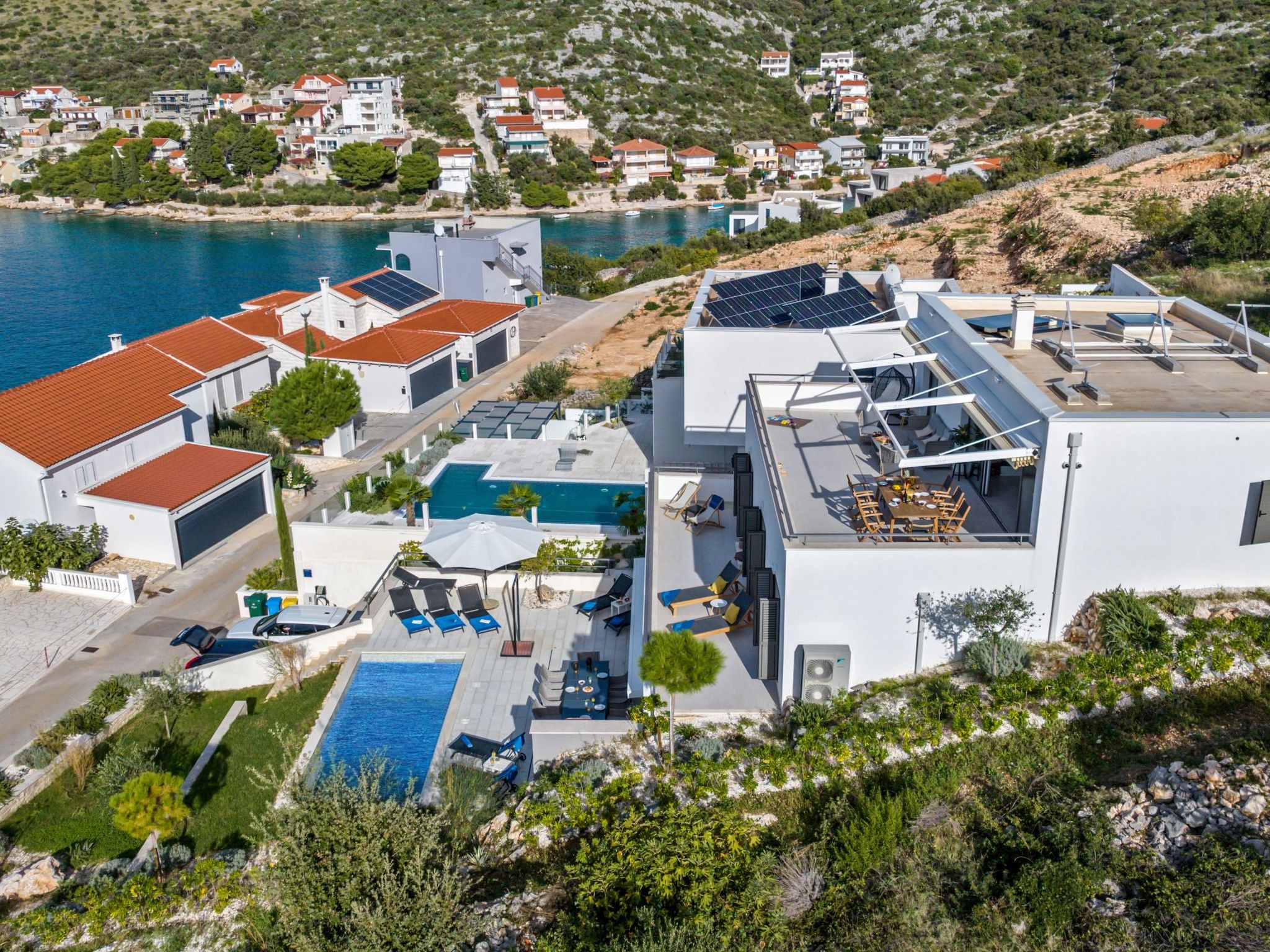 Villa Tyra-Image-tags.info