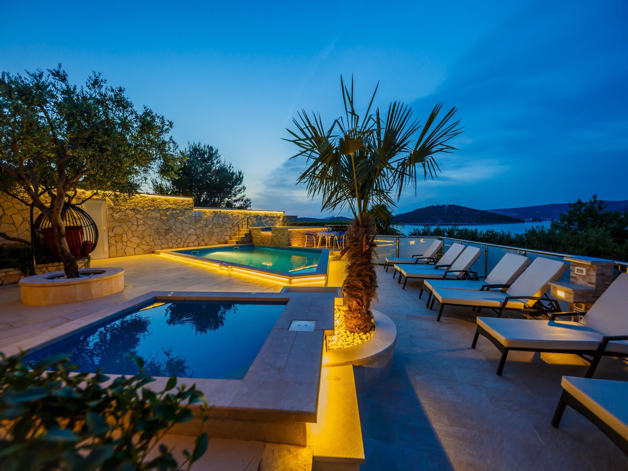 Strandnahes Ferienhaus mit Garten in Ražanj