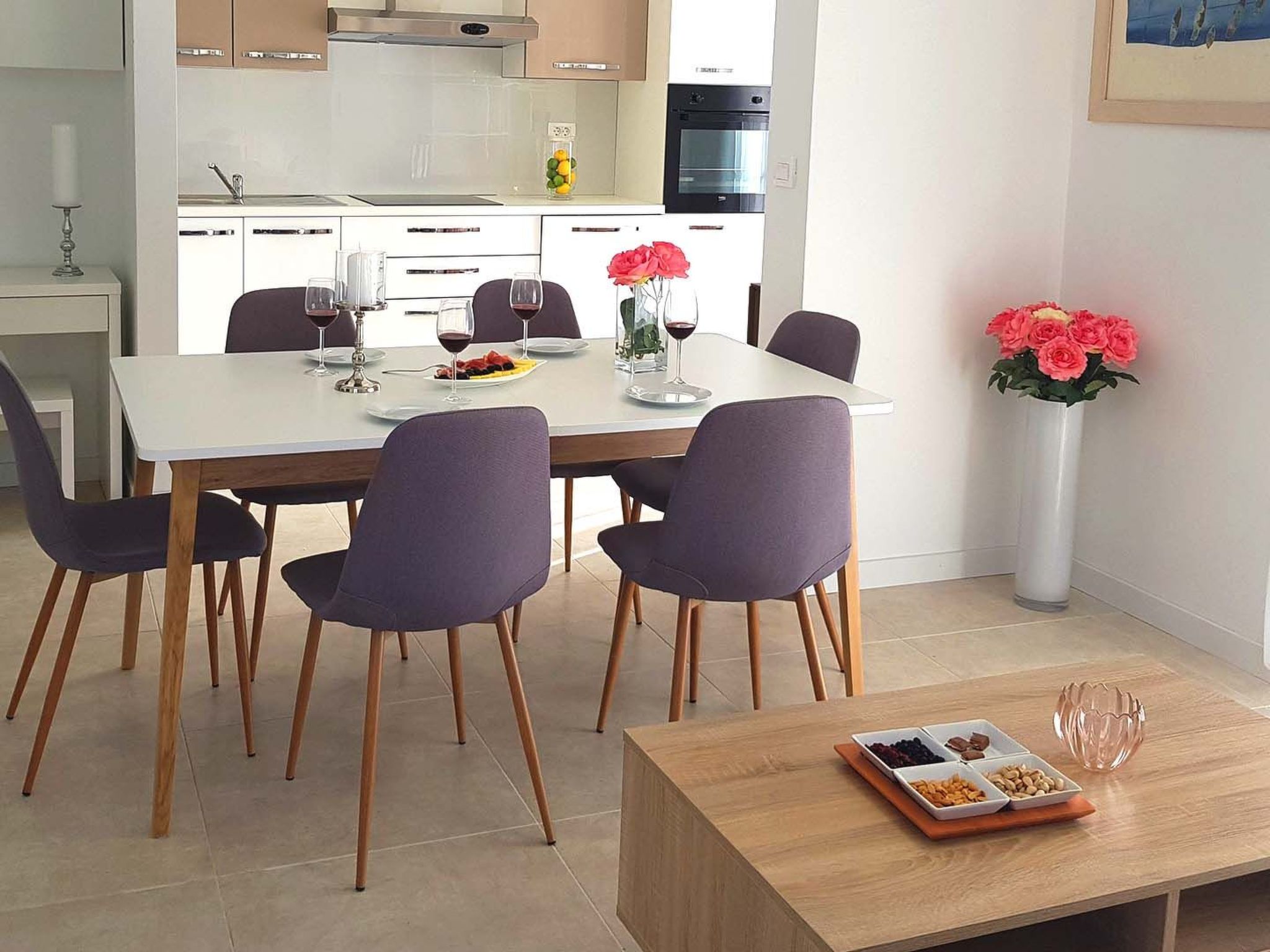 Schöne Villa Stella mit Meerblick und beheiztem Pool-Drinnen