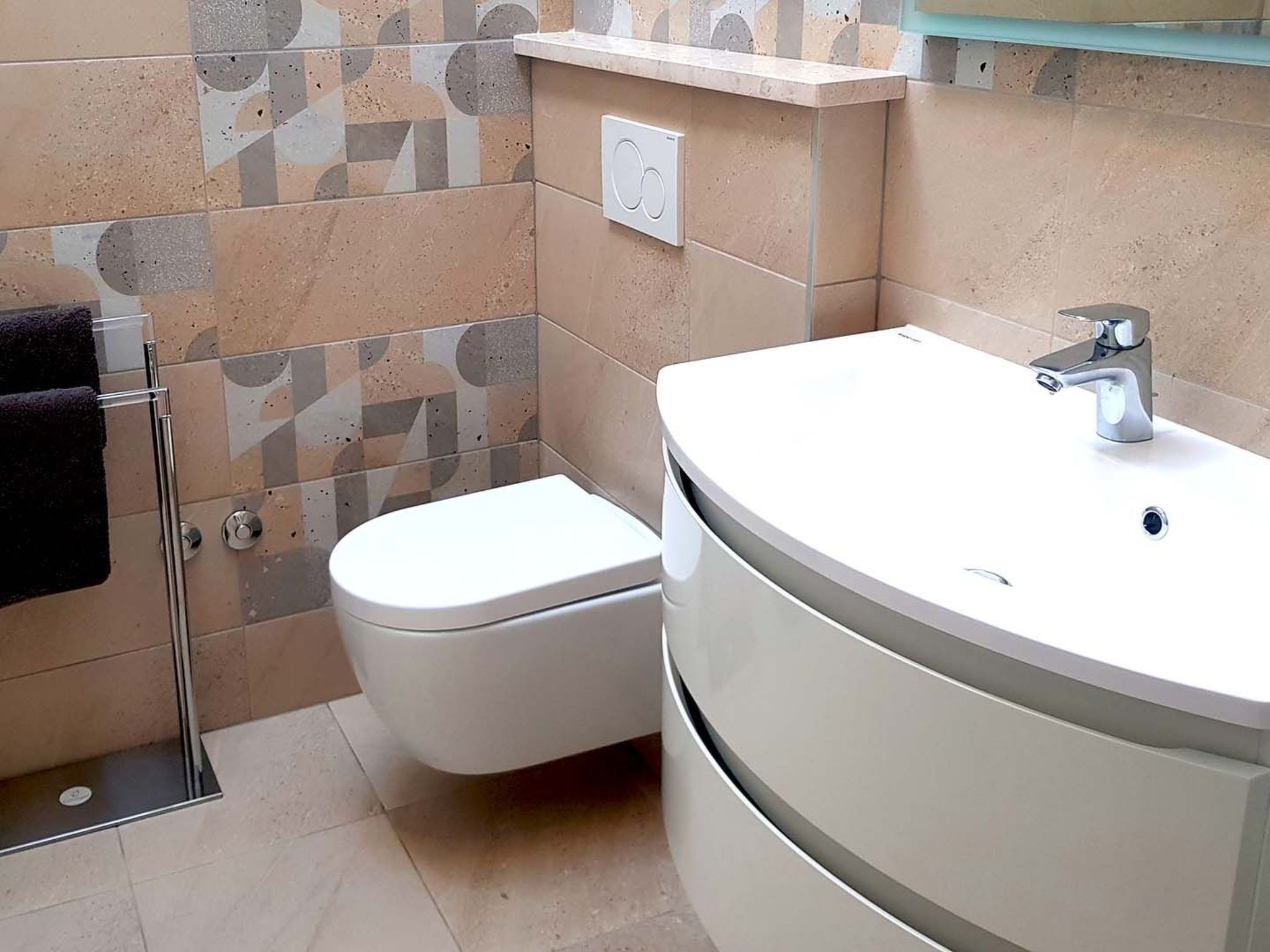 Schöne Villa Stella mit Meerblick und beheiztem Pool-Drinnen