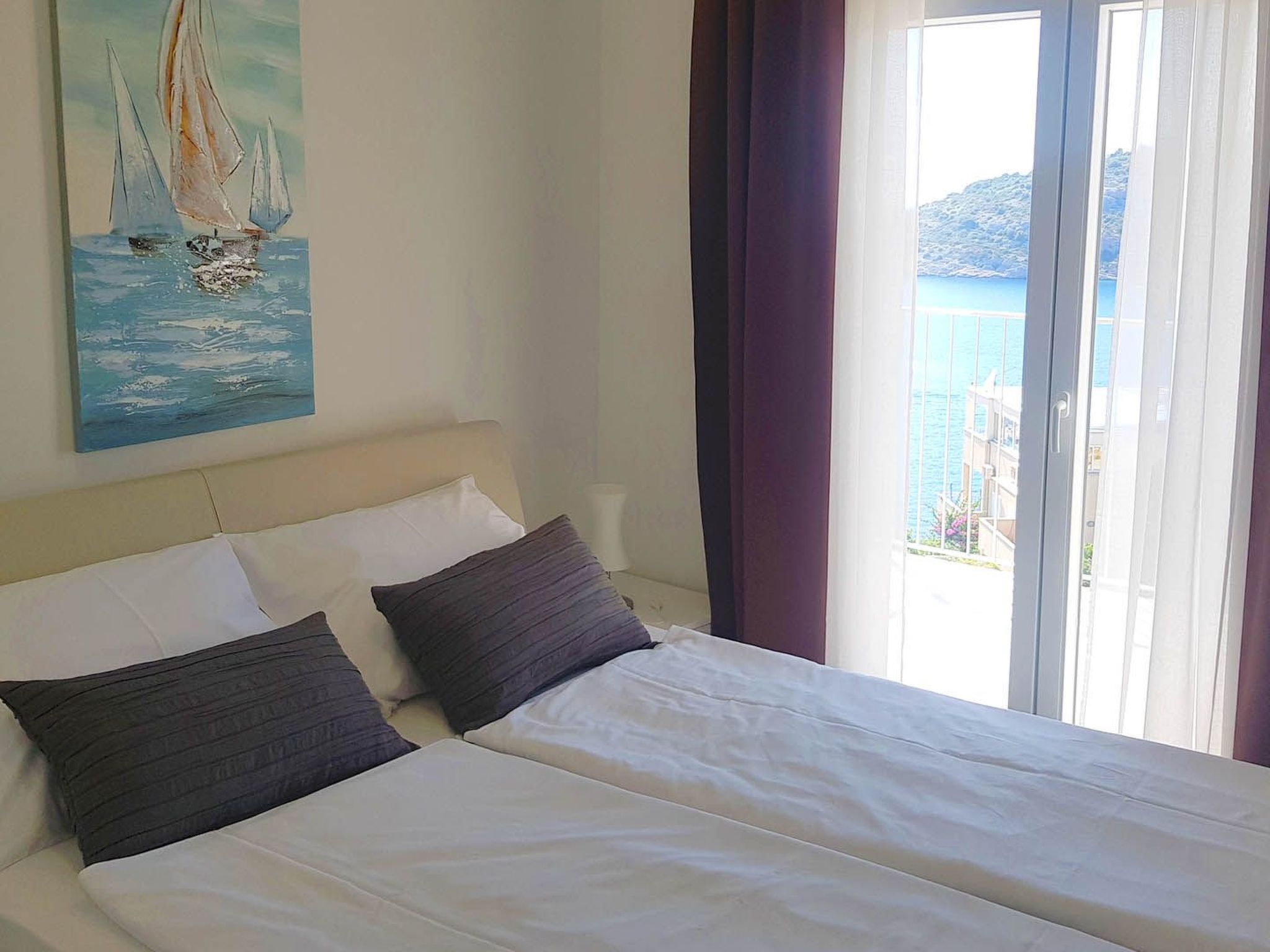 Schöne Villa Stella mit Meerblick und beheiztem Pool-Drinnen