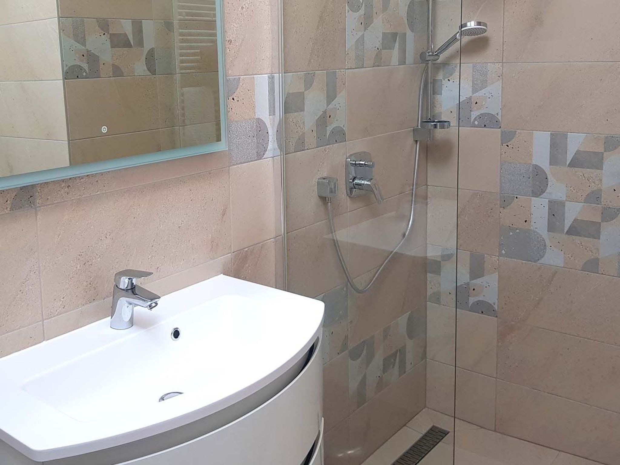 Schöne Villa Stella mit Meerblick und beheiztem Pool-Drinnen