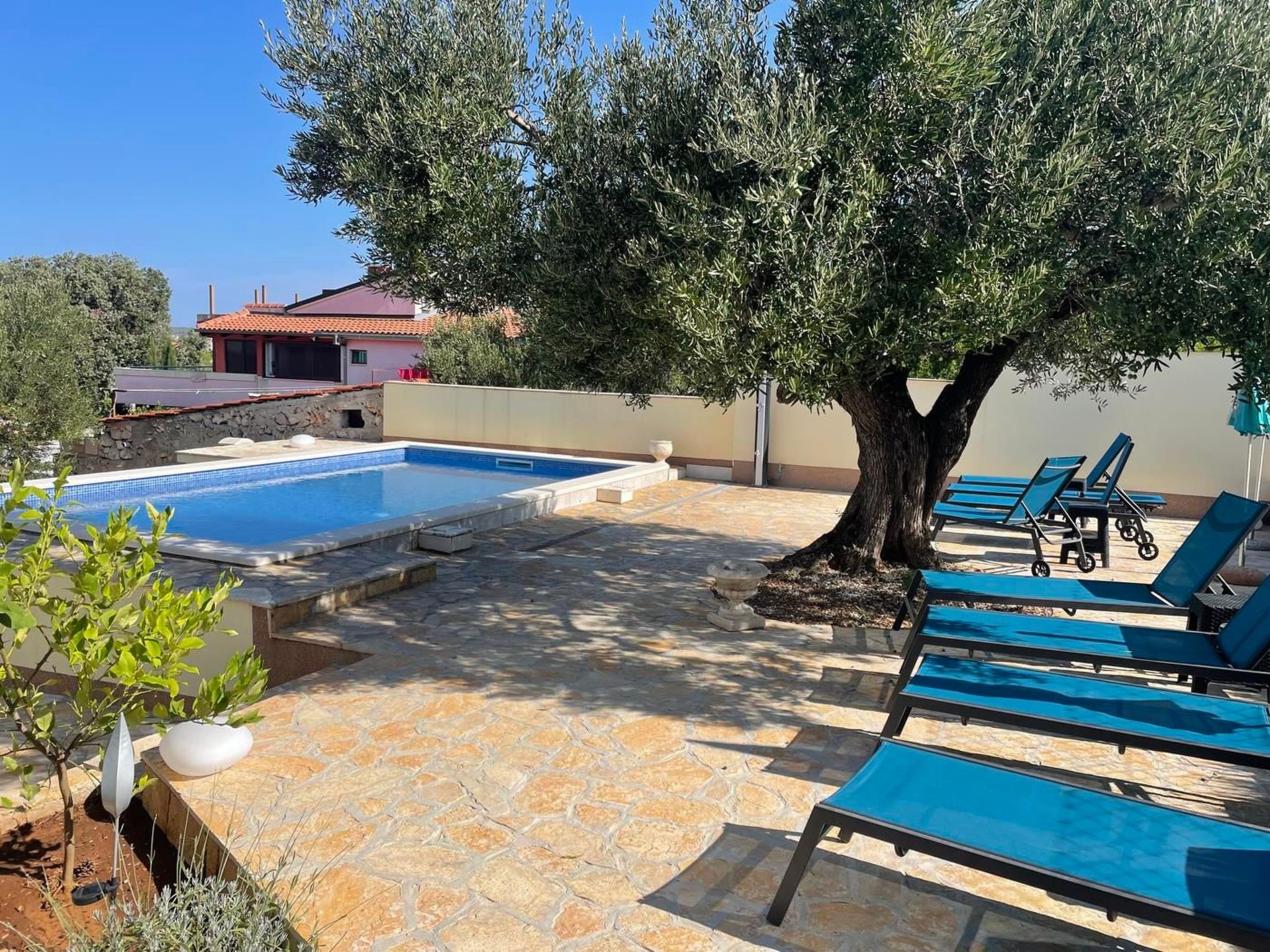 Villa Luger 1. OG-Binnen