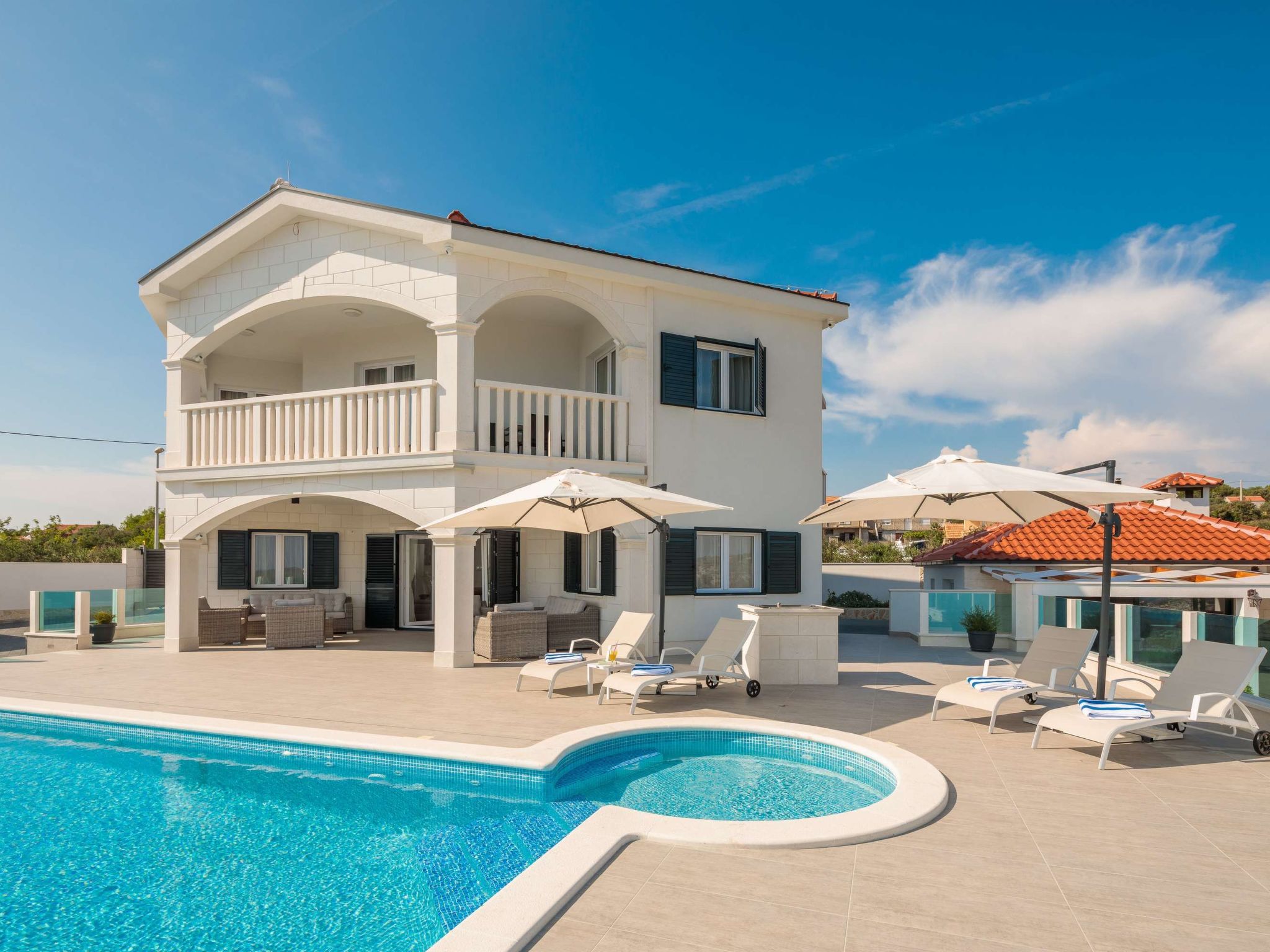 Charmante Villa Ivelja-Binnen