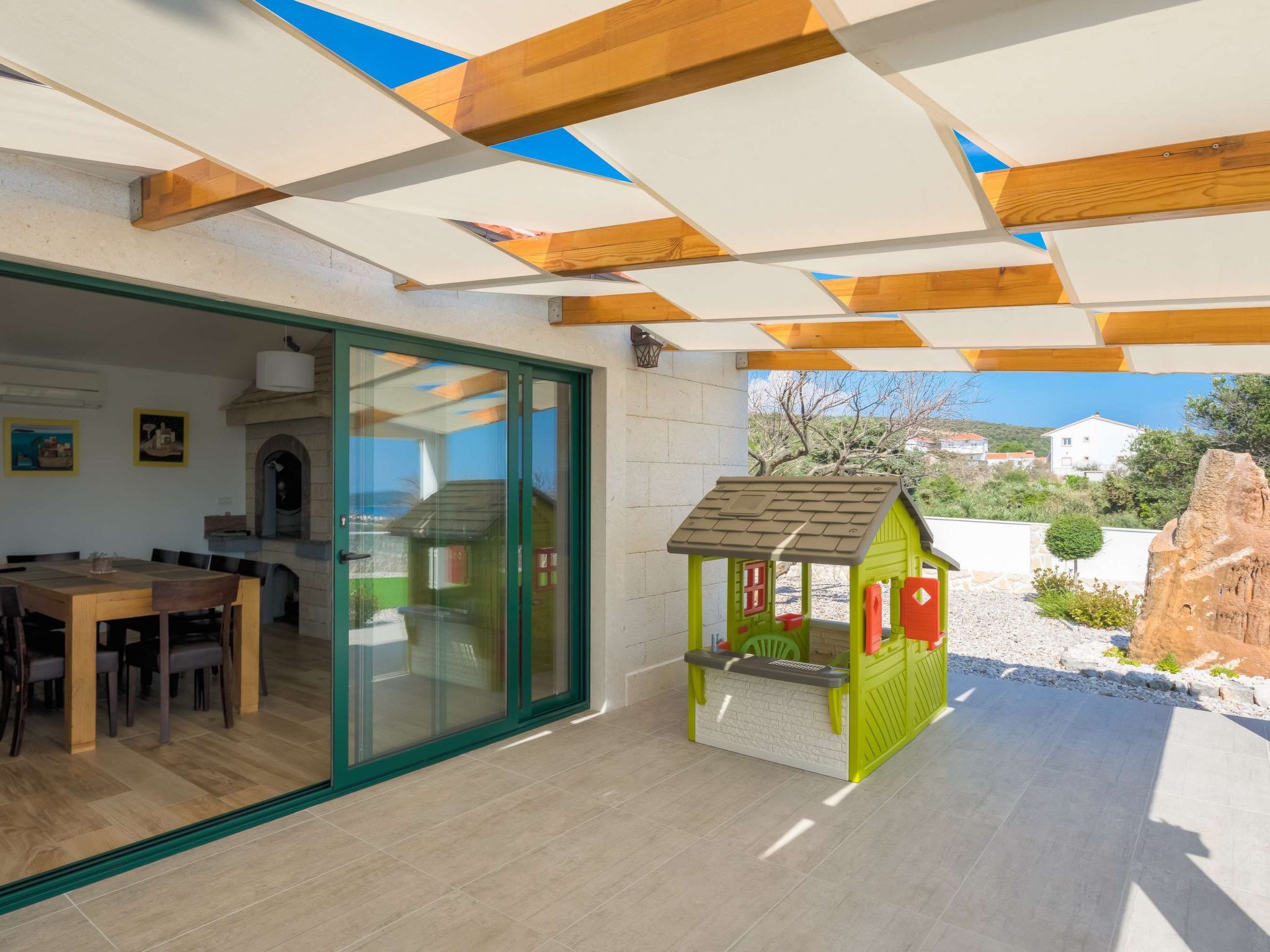 Charmante Villa Ivelja-Binnen