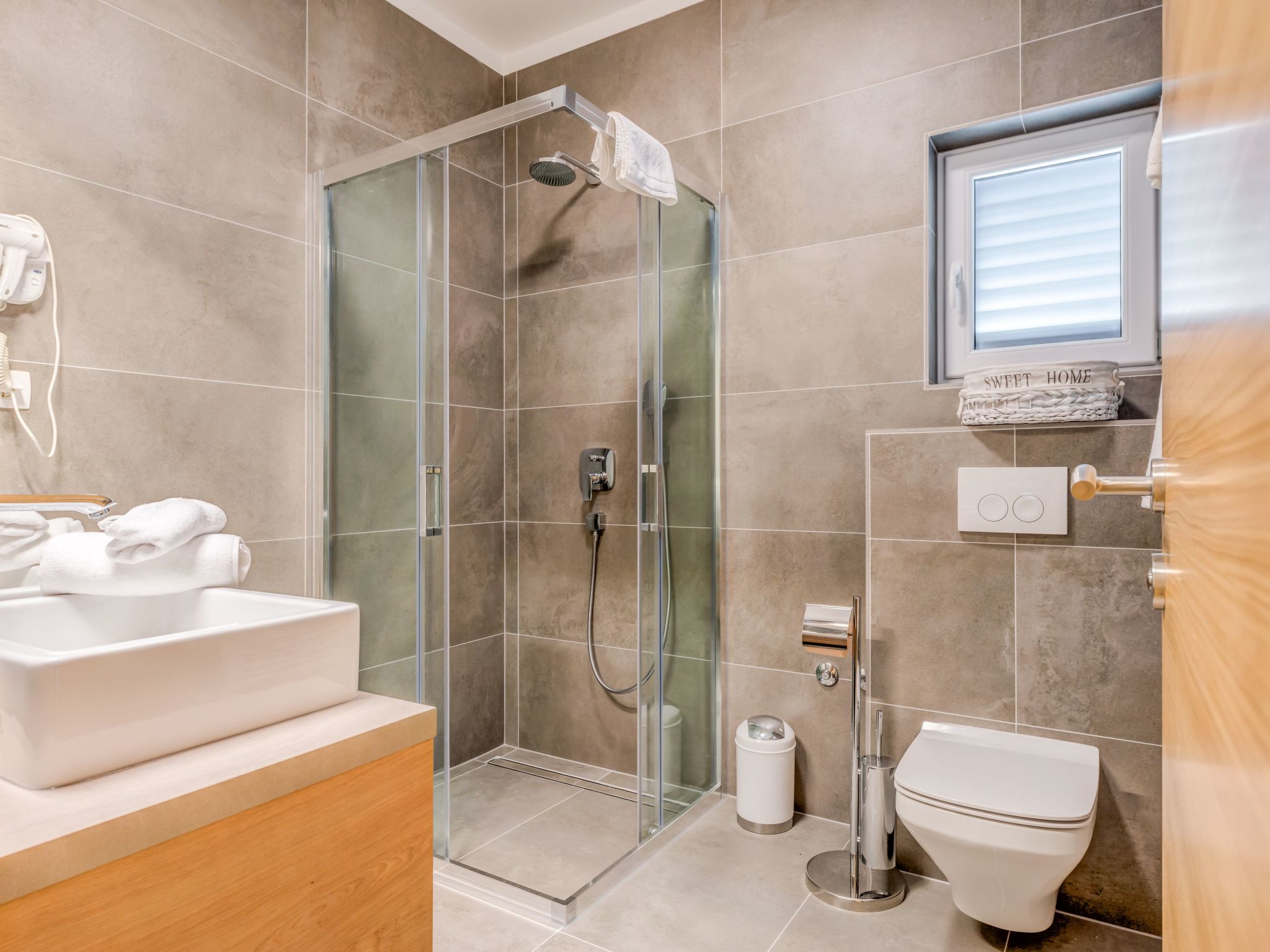 Charmante Villa Ivelja-Binnen