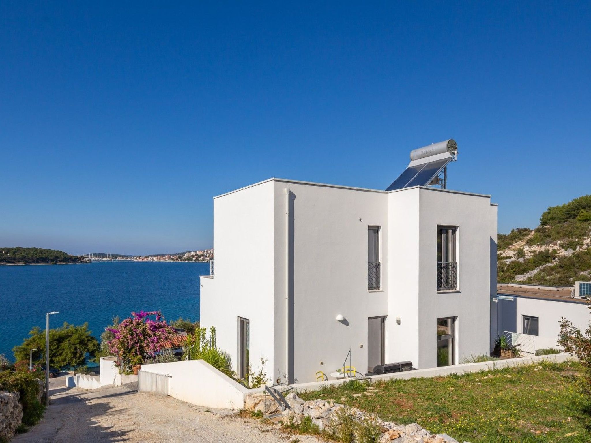 Villa mit Hydromassage und beheiztem Pool-Inside