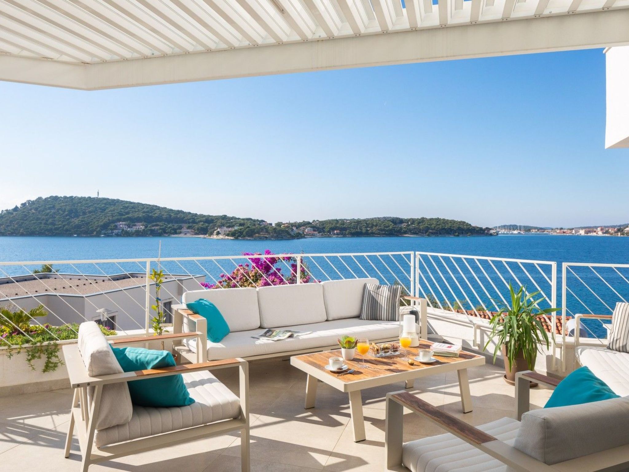 Villa mit Hydromassage und beheiztem Pool-Inside