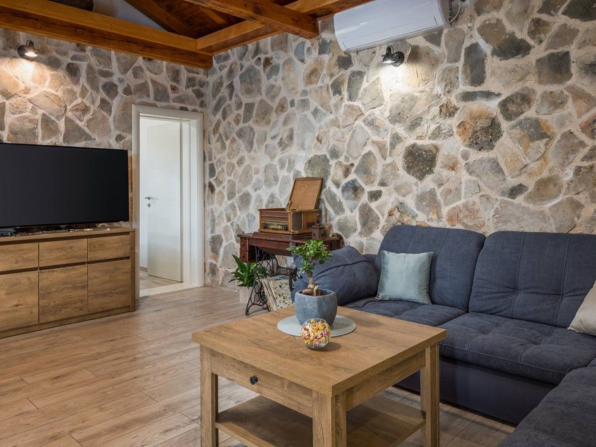 Villa Adamaris-Binnen