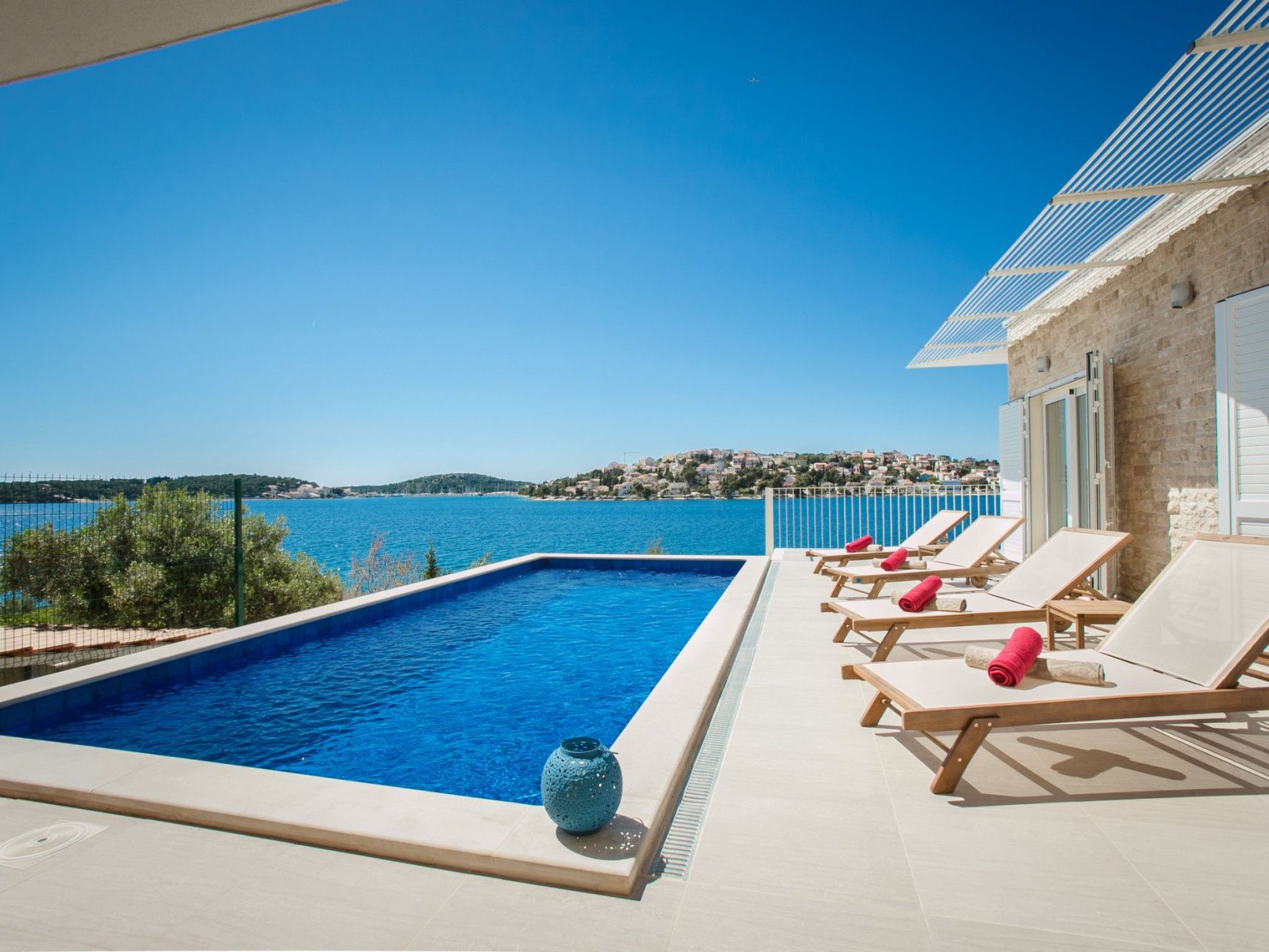 Vakantiehuis met privé zwembad in Podorljak (Kroatië) voor 10 personen