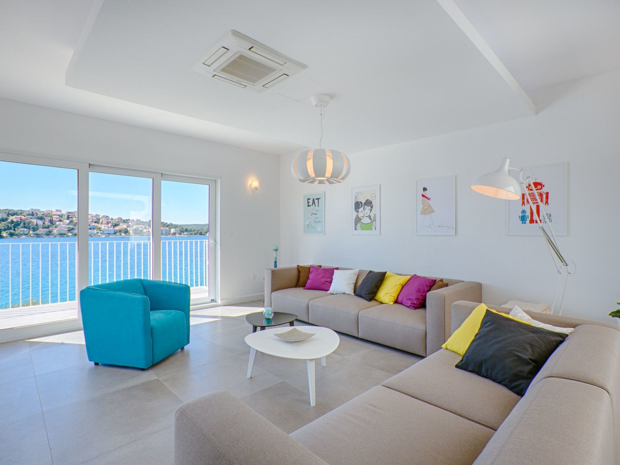 Am Strand "Villa Lori"-Inside