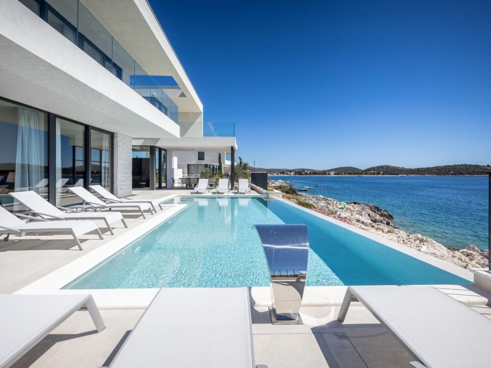 Vakantiehuis met privé zwembad in Podorljak (Kroatië) voor 10 personen