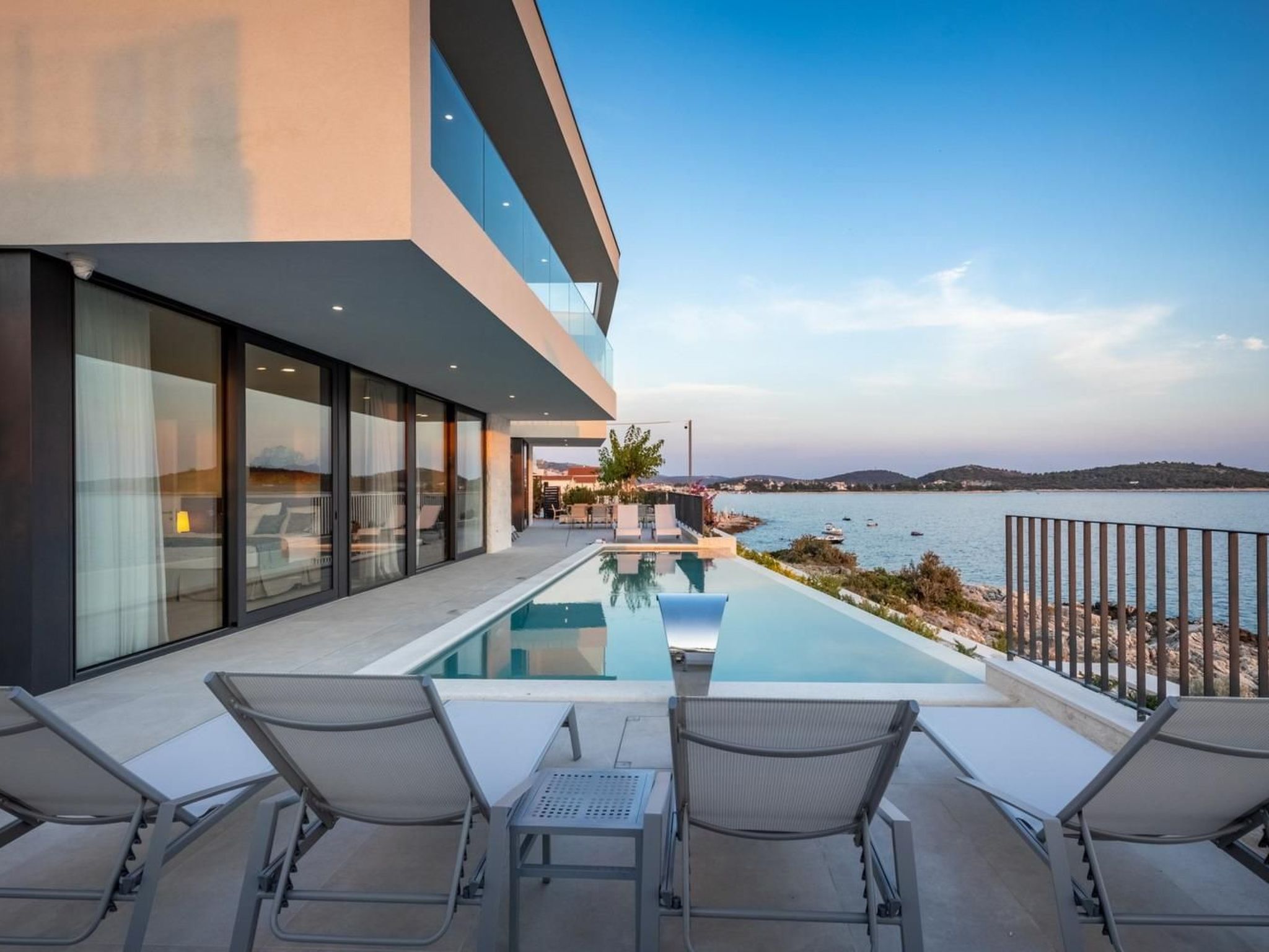 Villa Esperia Rogoznica-Inside