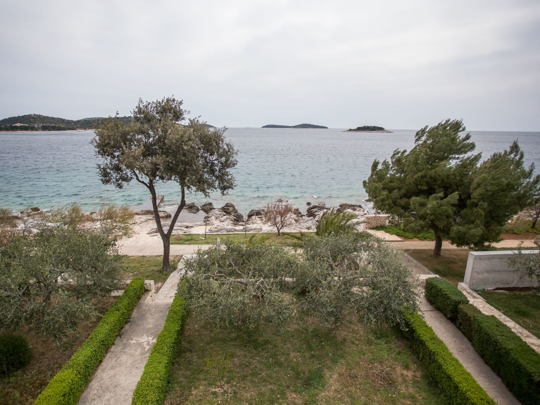 Mit Blick auf das Wasser-Image-tags.info