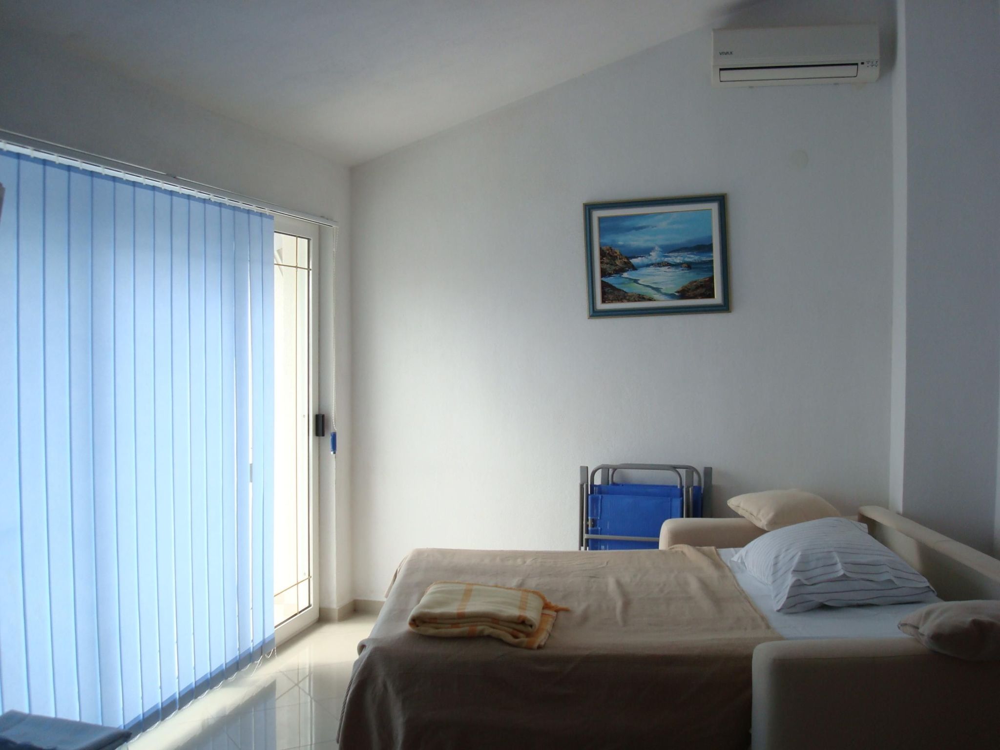 Appartement in Zečevo Rogozničko mit Großem Balkon