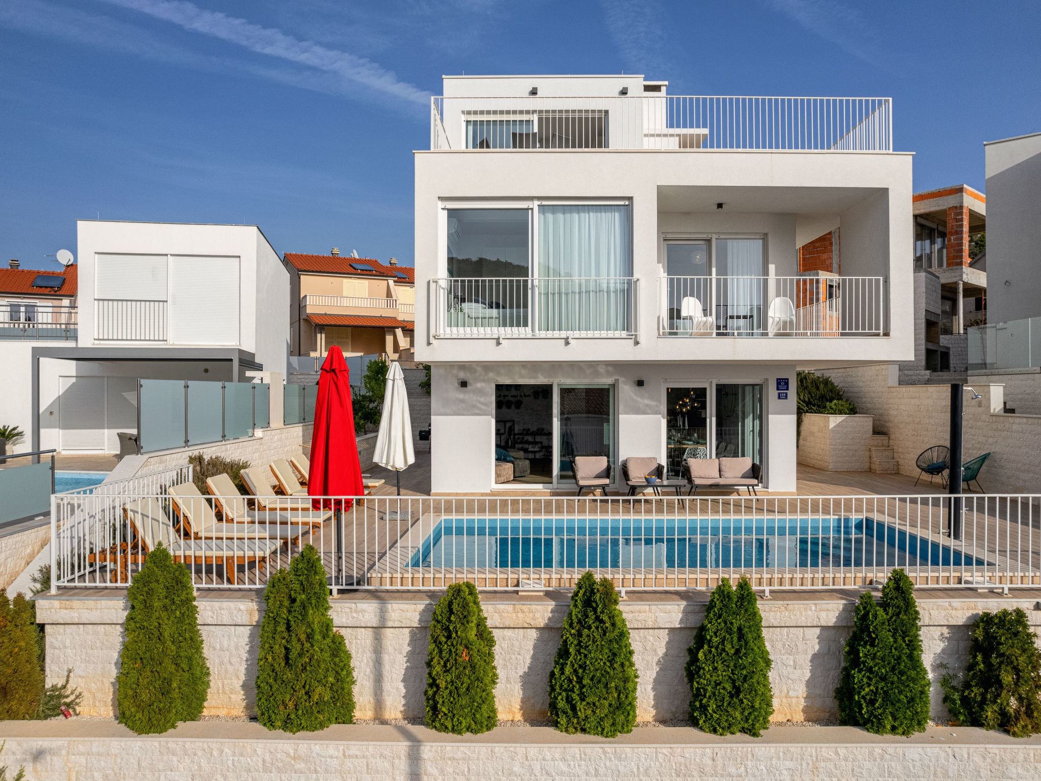 Luxury Villa Emily-Image-tags.info