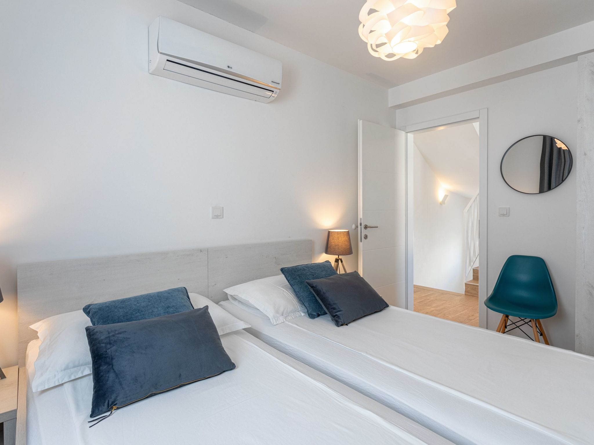 Luxury Villa Emily-Image-tags.info